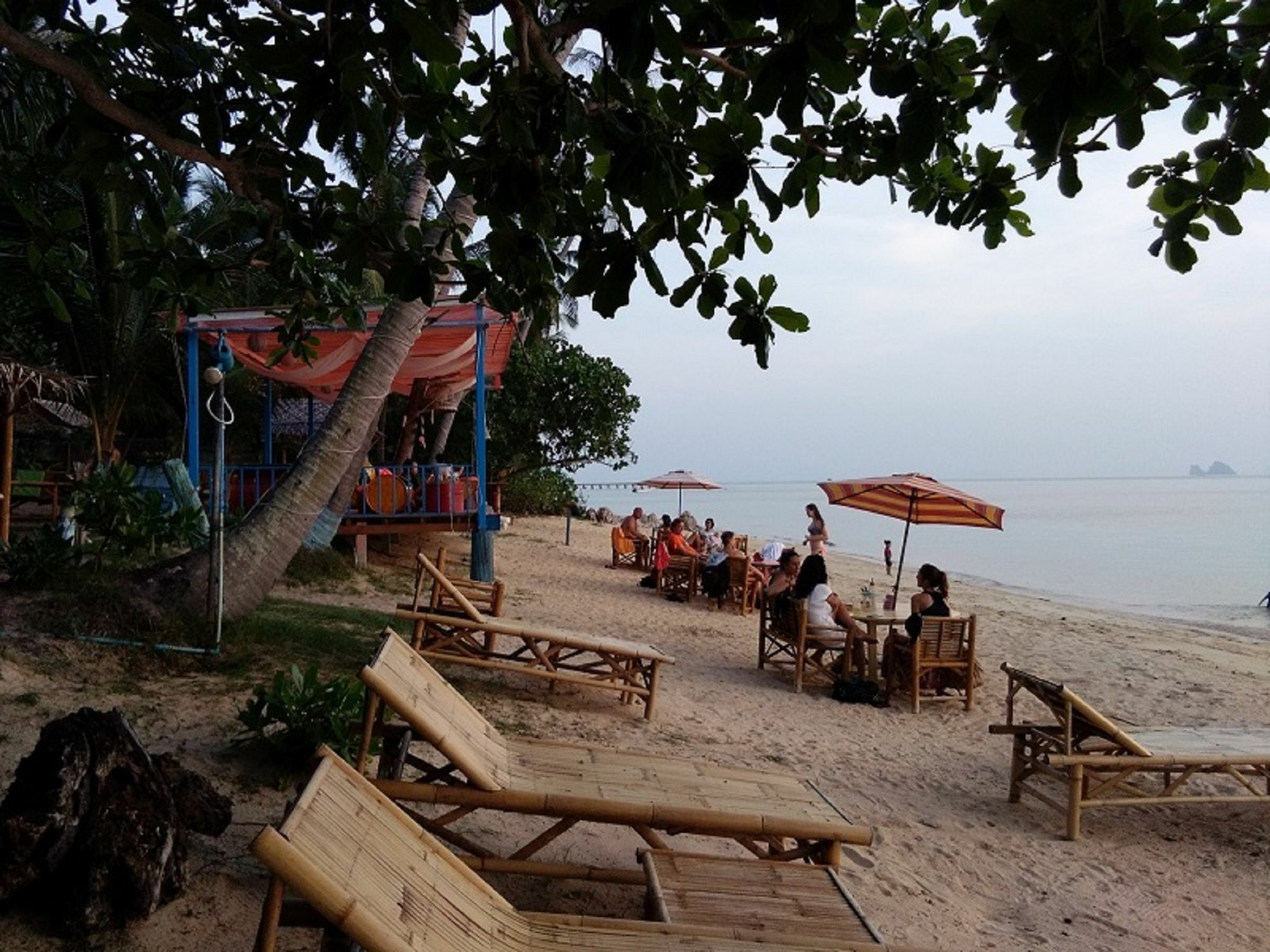 I Talay Beach Bar & Cottage Taling Ngam Zewnętrze zdjęcie
