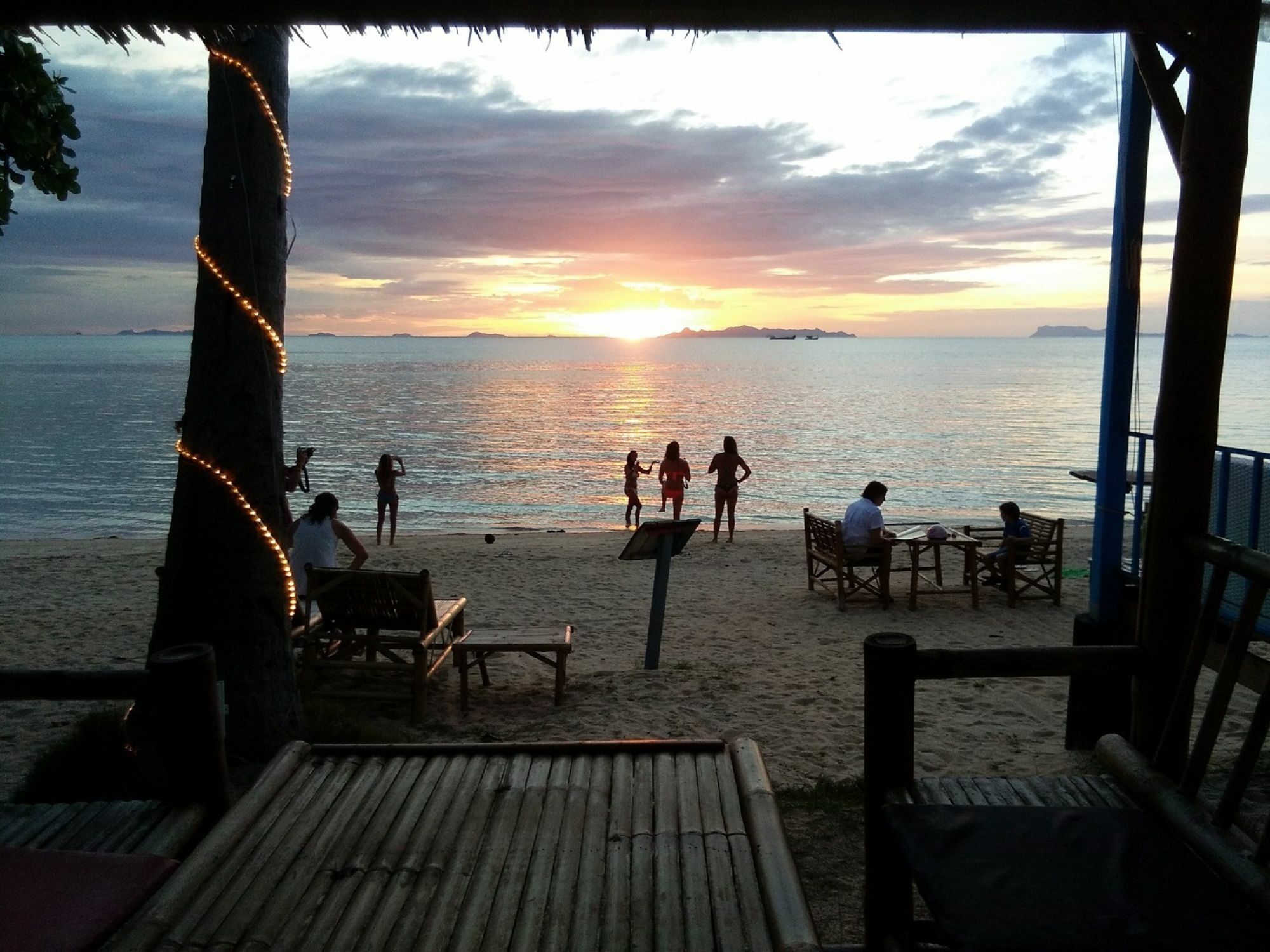 I Talay Beach Bar & Cottage Taling Ngam Zewnętrze zdjęcie