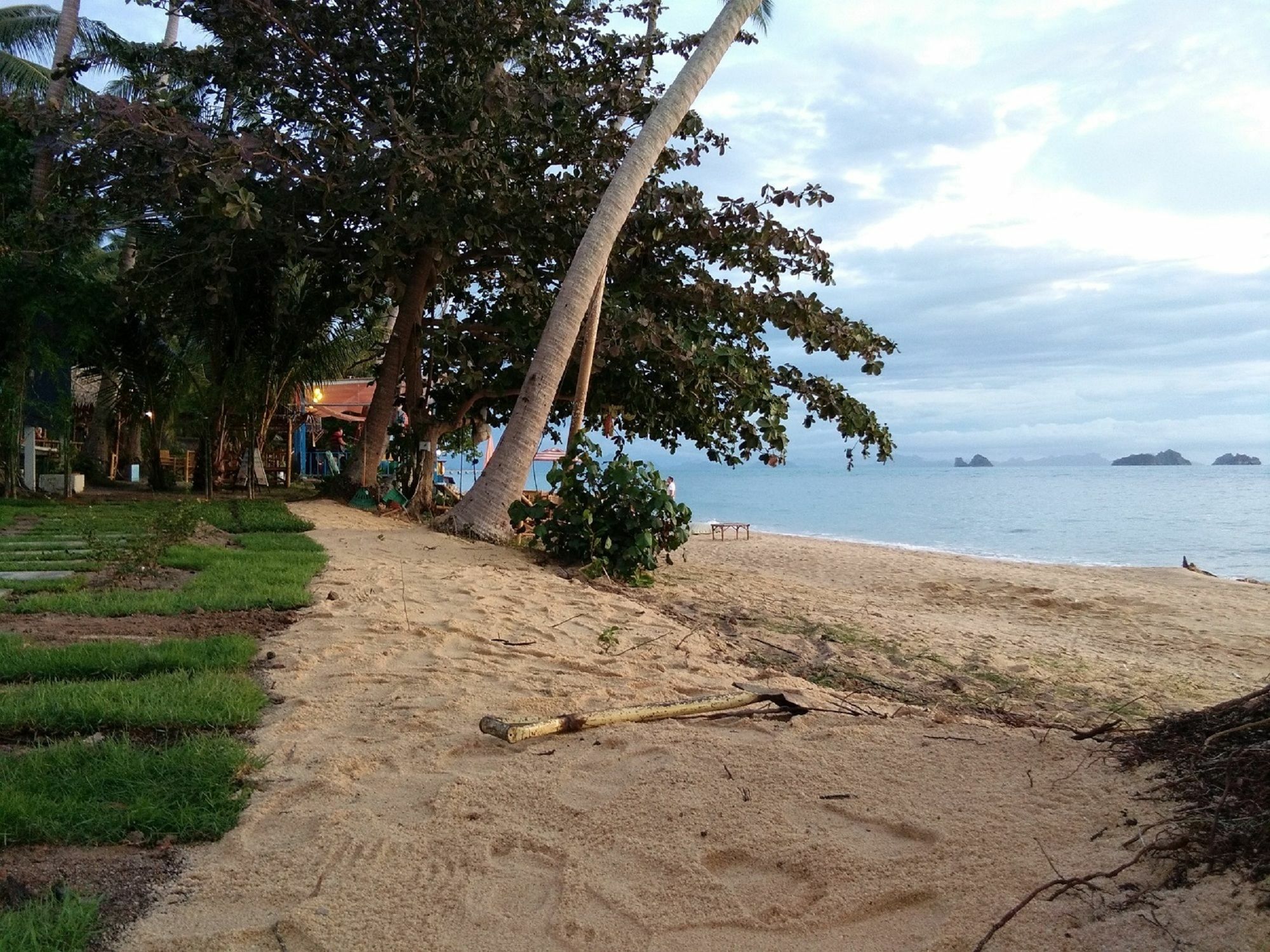I Talay Beach Bar & Cottage Taling Ngam Zewnętrze zdjęcie
